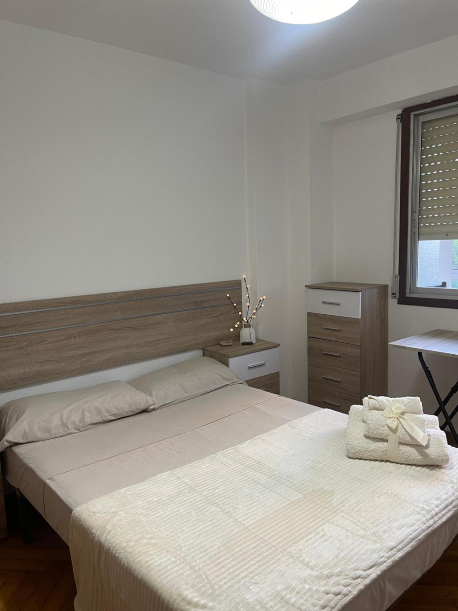 Disfruta De Exclusiva Habitacion Privada, A 5 Minutos De La Playa Vigo Bagian luar foto